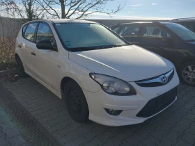 Hyundai I30 1.4 benzin | Mobile.bg    2