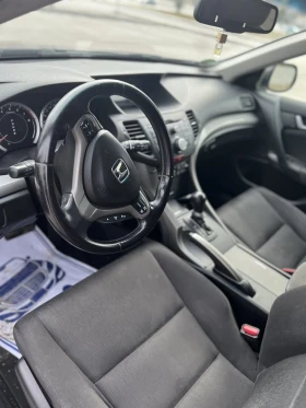 Обява за продажба на Honda Accord 2.0 Бензин Автомат ~14 800 лв. - изображение 4