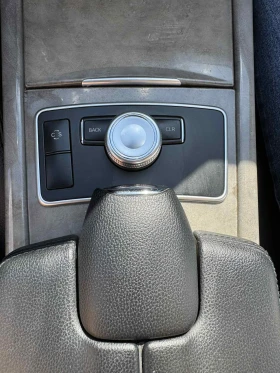 Mercedes-Benz E 350 4matic, снимка 16
