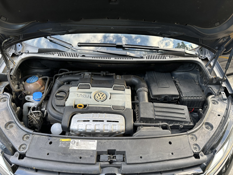 VW Touran 1.4 Метан, снимка 14 - Автомобили и джипове - 46281407