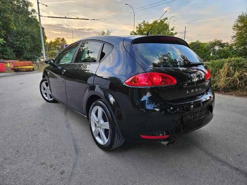 Seat Leon 1.9, 105к.с., снимка 8 - Автомобили и джипове - 47347445