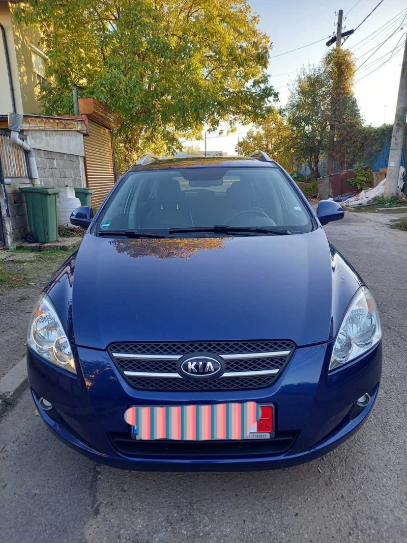 Kia Ceed 1.6 CRD, снимка 1 - Автомобили и джипове - 47667941