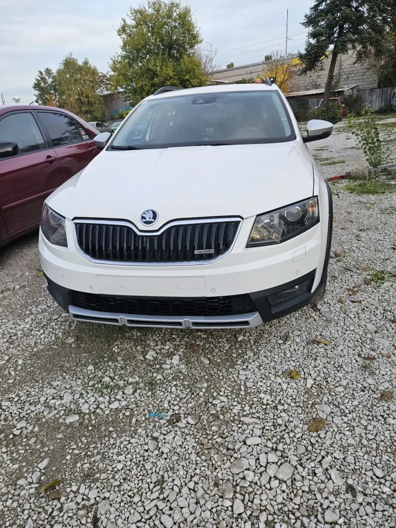 Skoda Octavia, снимка 1 - Автомобили и джипове - 48134422