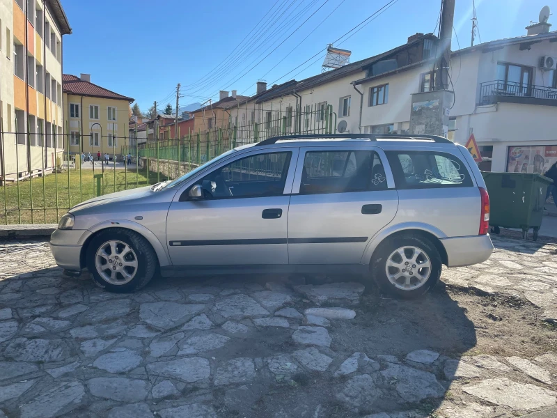 Opel Astra 1.6, снимка 2 - Автомобили и джипове - 47865150