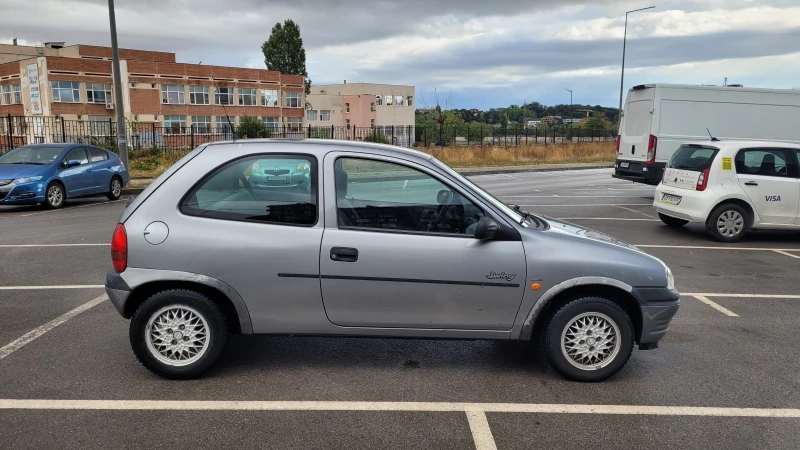 Opel Corsa, снимка 8 - Автомобили и джипове - 48029754