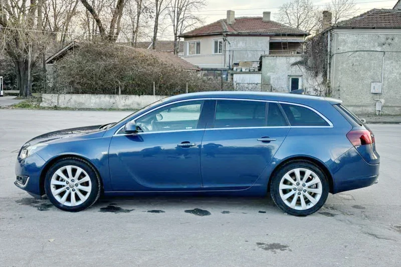 Opel Insignia 2.0 СTDI 2015 г.  EURO 6B  , снимка 8 - Автомобили и джипове - 48369526