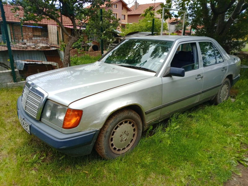 Mercedes-Benz 124, снимка 2 - Автомобили и джипове - 52442549