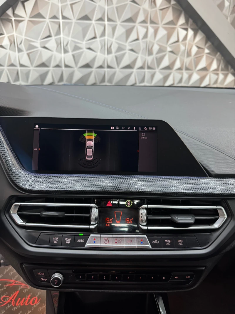 BMW 216 d GRAN COUPE * M PACKET * , снимка 9 - Автомобили и джипове - 51672926