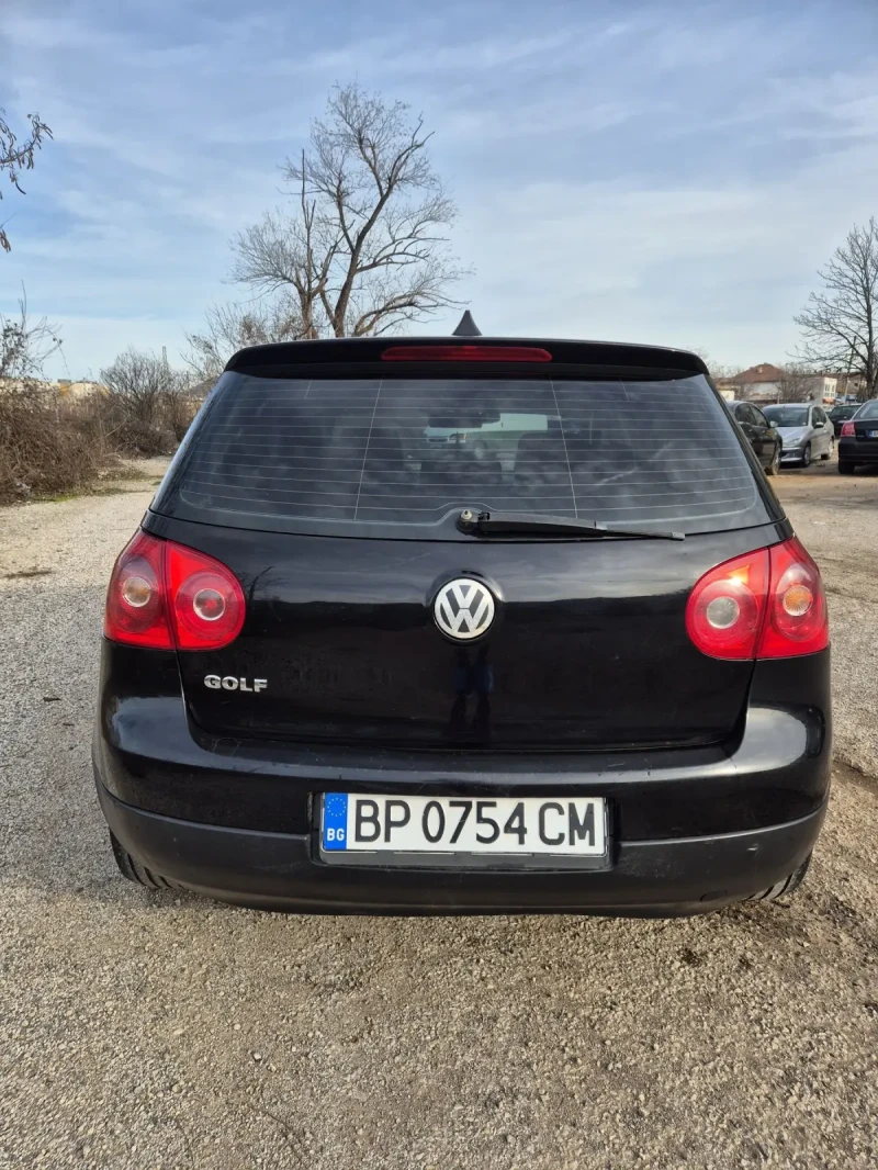 VW Golf 5, снимка 6 - Автомобили и джипове - 52851392