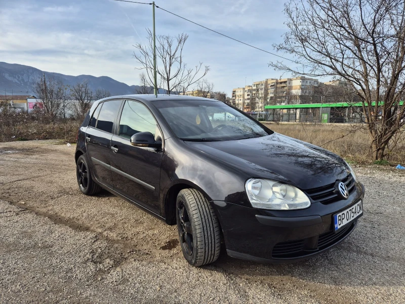 VW Golf 5, снимка 3 - Автомобили и джипове - 52851392