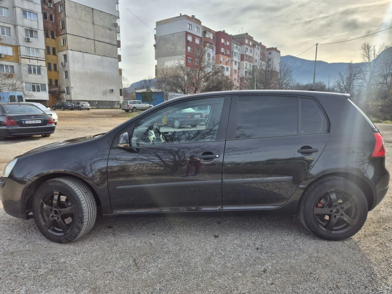 VW Golf 5, снимка 10 - Автомобили и джипове - 52851392