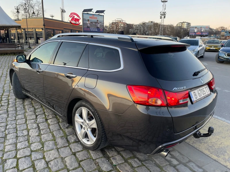 Honda Accord, снимка 2 - Автомобили и джипове - 53001083