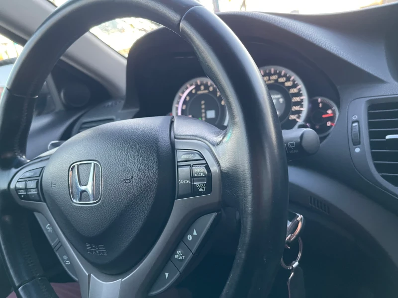 Honda Accord, снимка 4 - Автомобили и джипове - 53001083