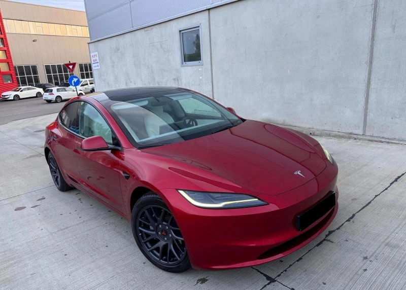 Tesla Model 3 Dual Motor Performance