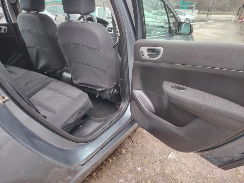 Peugeot 307 1.6 i Газ бензин, снимка 7 - Автомобили и джипове - 53052872