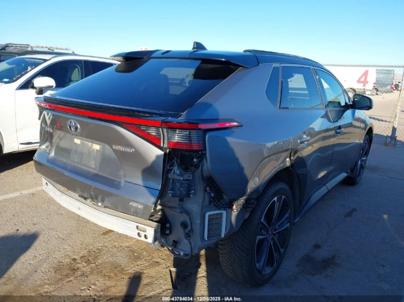 Toyota bZ4X Limited, снимка 4 - Автомобили и джипове - 53182872