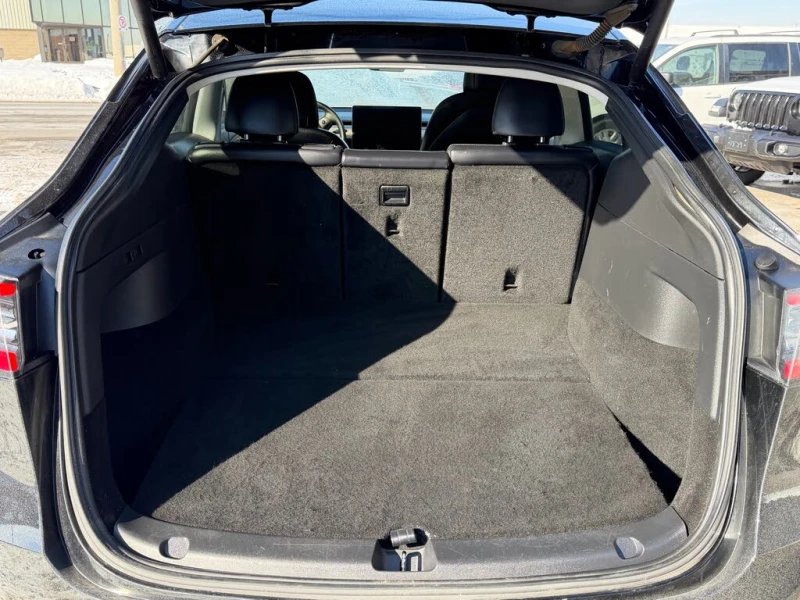 Tesla Model Y LONGE RANGE* 4X4* 360 КАМЕРА* ПАНОРАМА, снимка 9 - Автомобили и джипове - 53522479