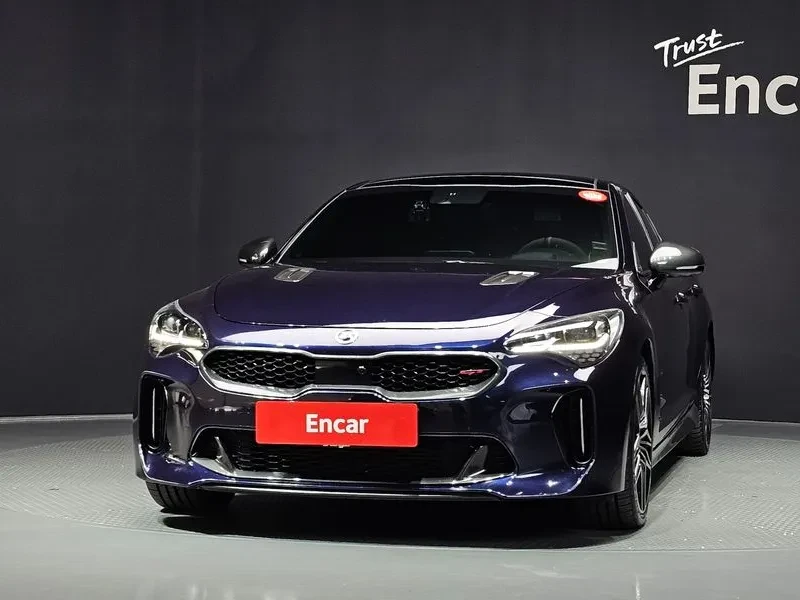 Kia Stinger 3.3 Turbo Awd Gt, снимка 3 - Автомобили и джипове - 55278909