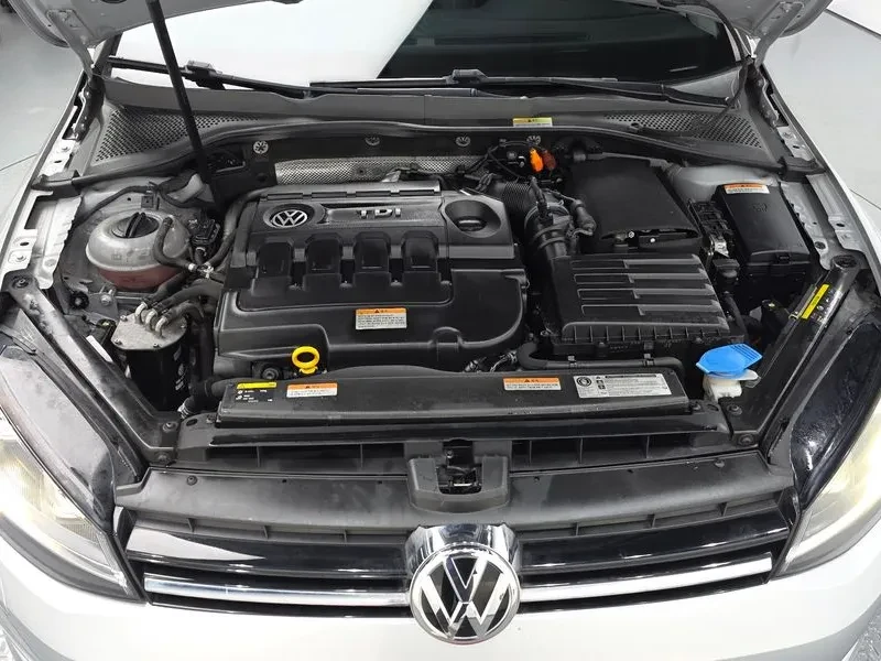 VW Golf 7Th Generation 2.0 Tdi, снимка 6 - Автомобили и джипове - 55748732