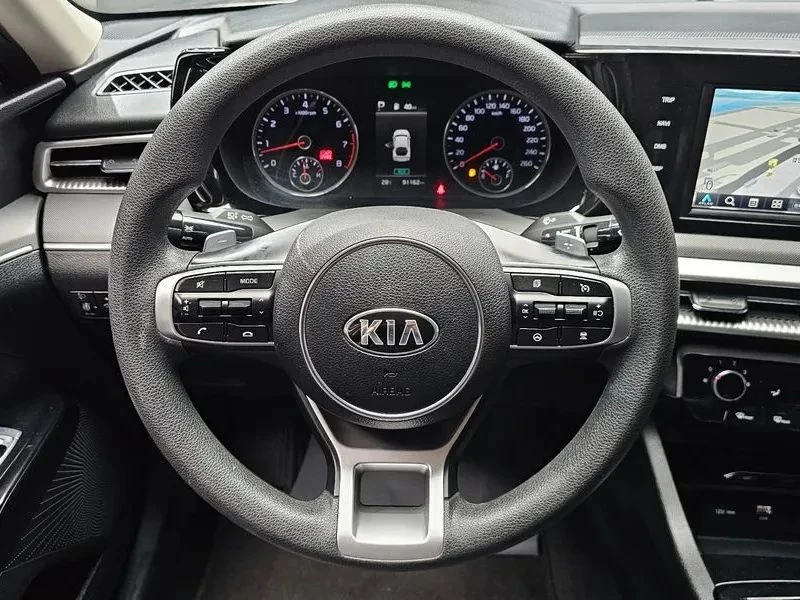 Kia K5, снимка 13 - Автомобили и джипове - 56689474