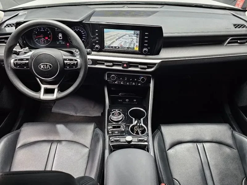 Kia K5, снимка 7 - Автомобили и джипове - 56689474