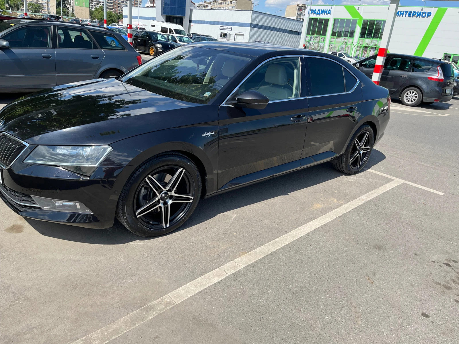 Skoda Superb  - изображение 2