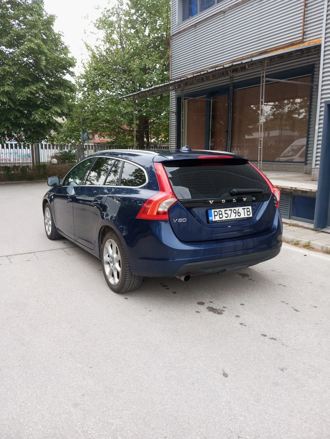 Volvo V60  - изображение 6