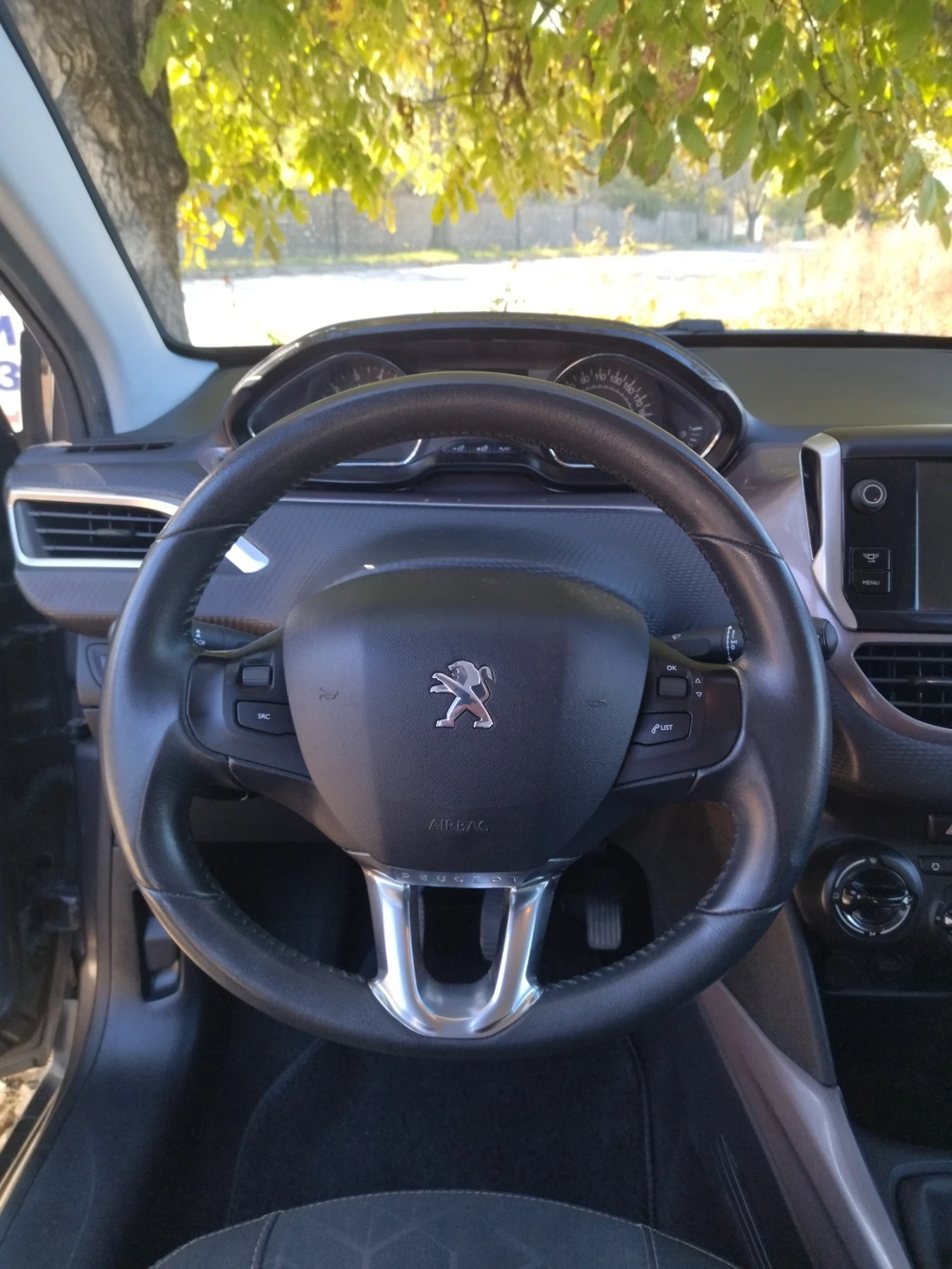 Peugeot 2008 1.2 - изображение 5