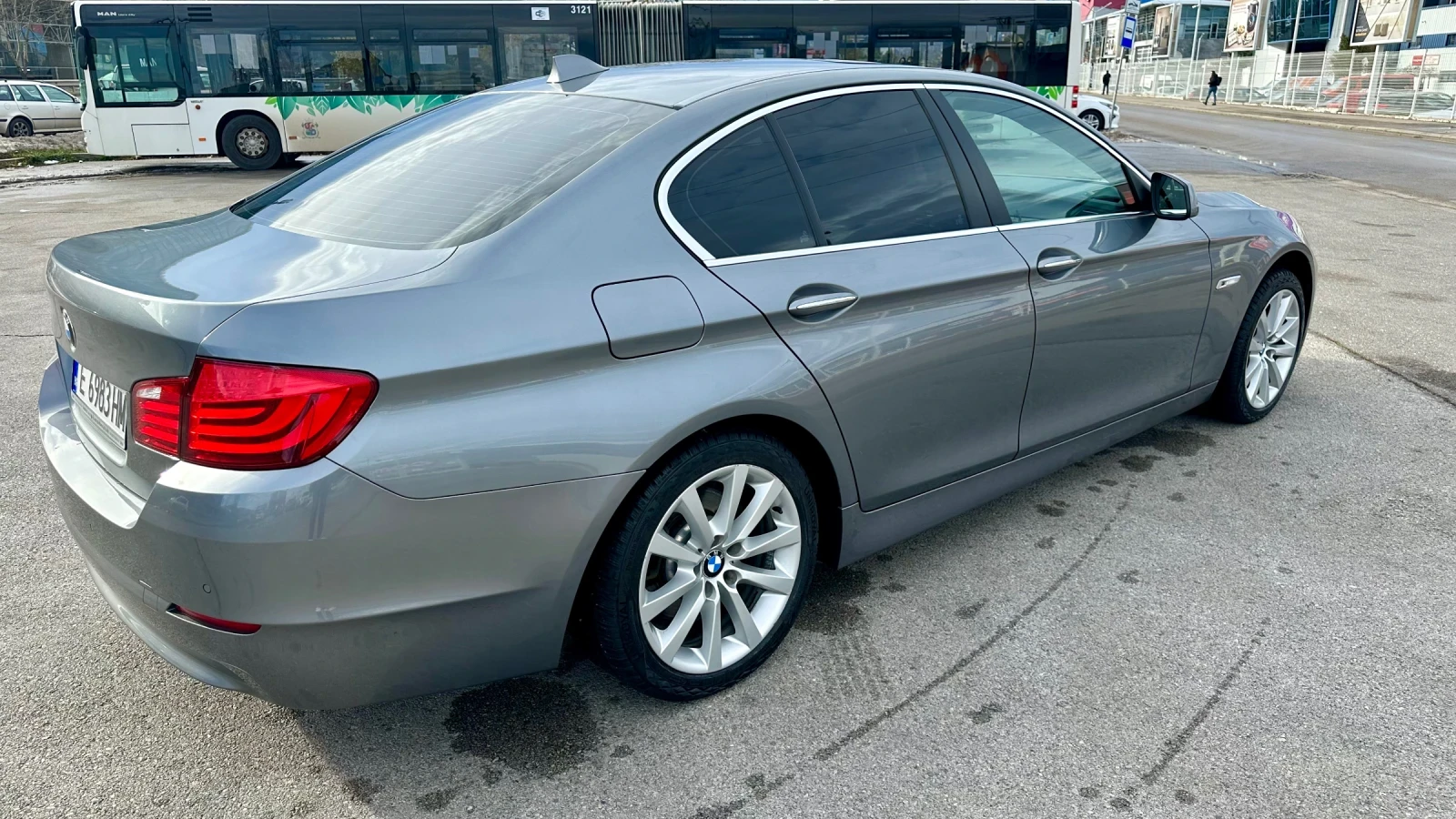 BMW 530 ZF 8ск, RECARO, Dynamic drive, Hi-Fi stereo - изображение 4