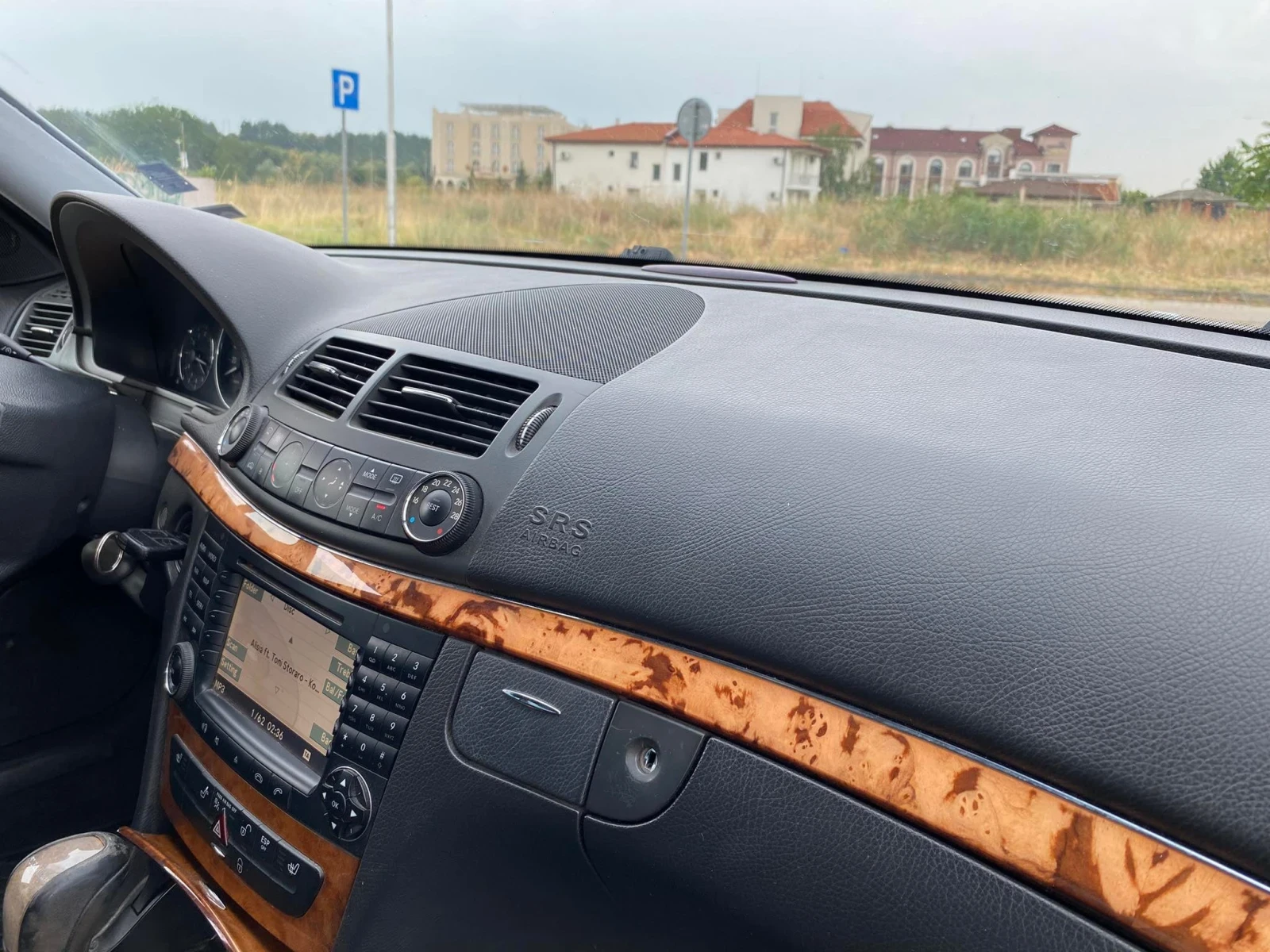 Mercedes-Benz E 320 CDI 4MATIC - изображение 8