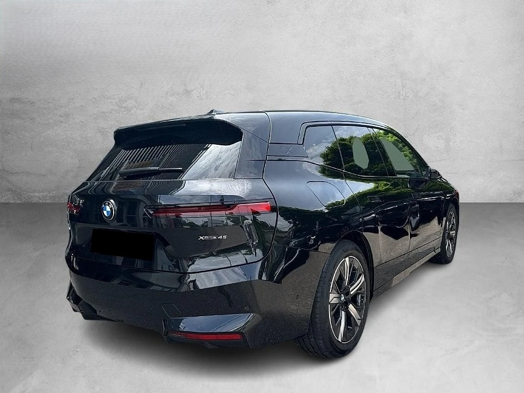 BMW iX xDrive45/ FACELIFT/ SPORTPACK/ H&K/ KEYLESS/  - изображение 8
