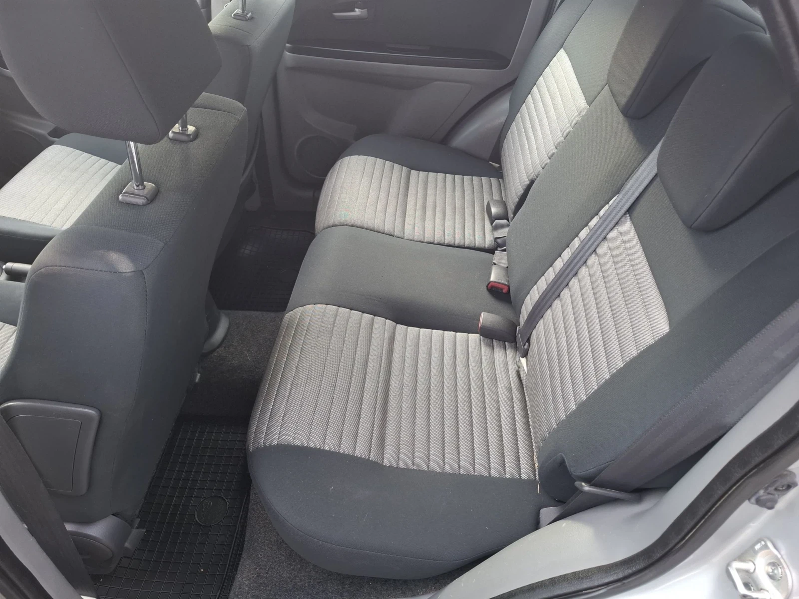 Suzuki SX4 1.6  - 109кс.  4?4 - изображение 8
