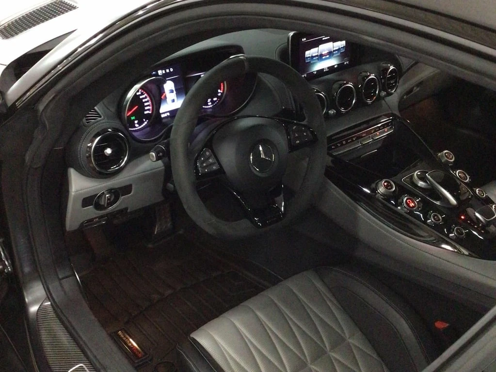 Mercedes-Benz AMG GT C 2018 * CARFAX * БЕЗ ПЪРВОНАЧАЛНА ВНОСКА - изображение 7
