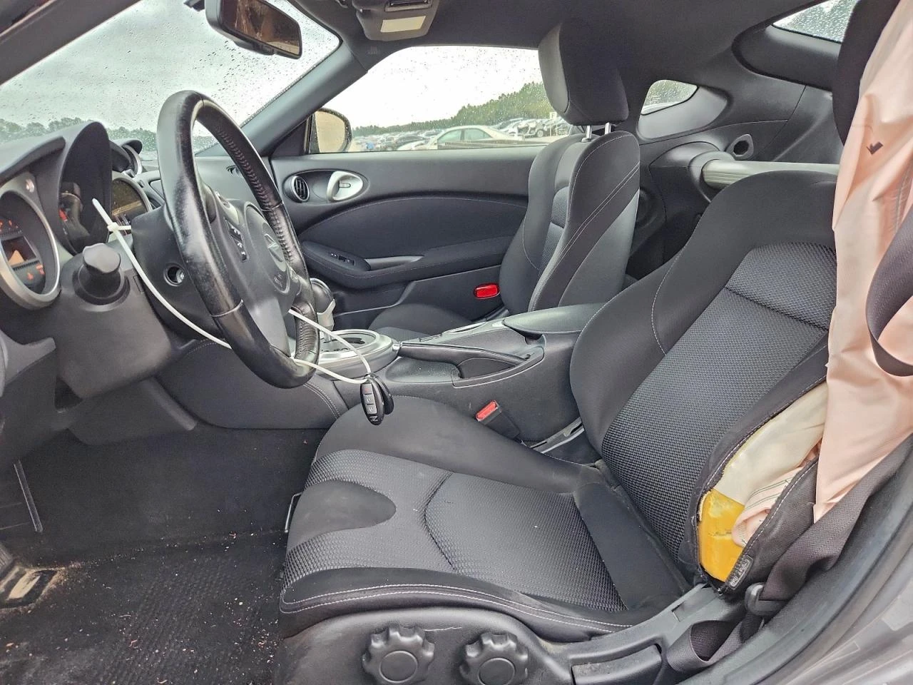 Nissan 370Z * Възможност за Лизинг*  - изображение 7