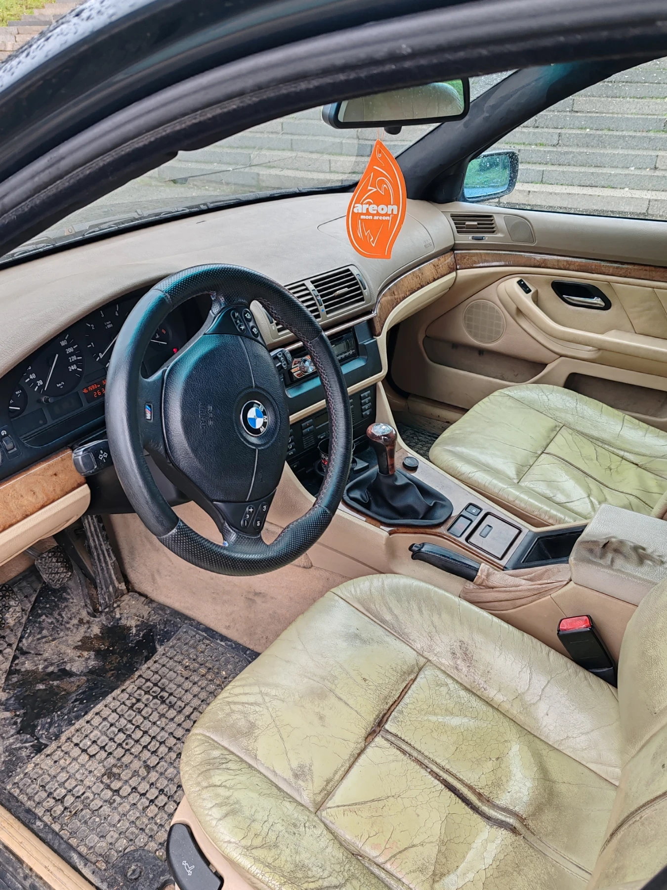 BMW 525  - изображение 7