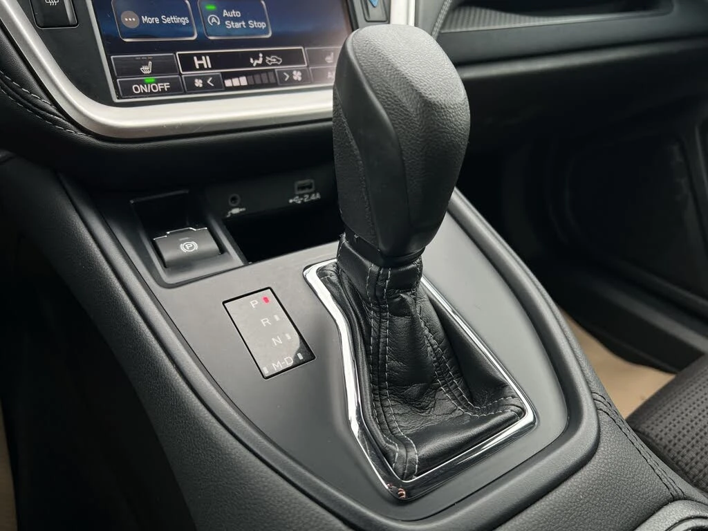 Subaru Outback CONVENIENCE* ПОДГРЕВ* КАМЕРА* CARPLAY* МЪРТВА ТОЧК, снимка 14 - Автомобили и джипове - 53725769