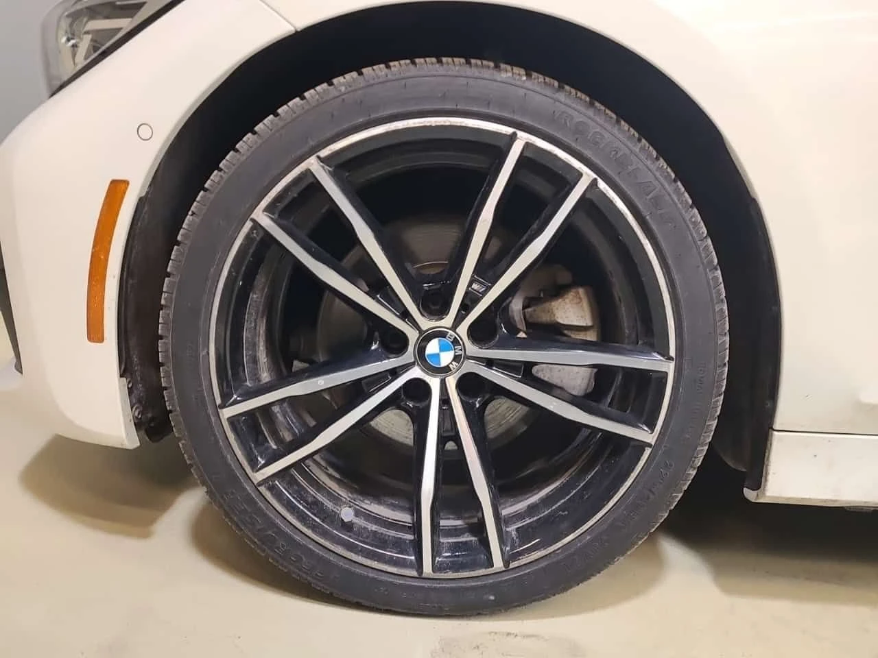 BMW 330 * XDRIVE * CARFAX * NAVI* KEYLESS, снимка 6 - Автомобили и джипове - 54066994