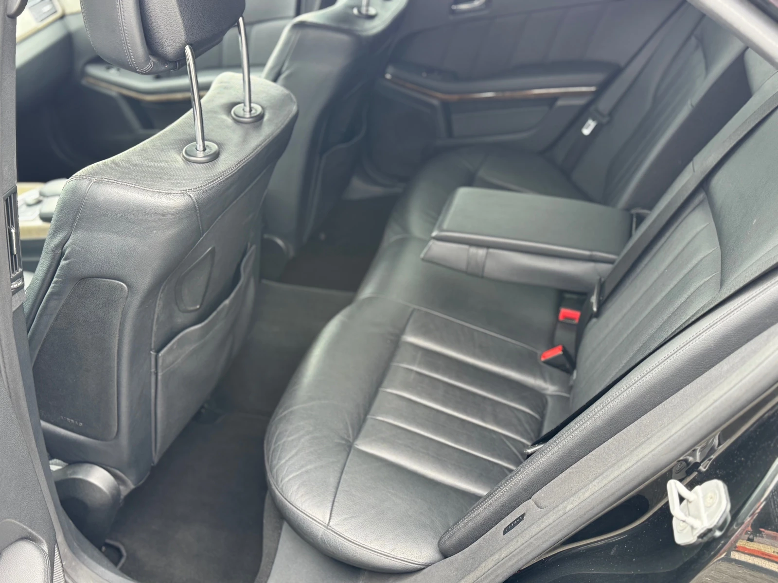 Mercedes-Benz E 350 CDI * Поръчков* , снимка 9 - Автомобили и джипове - 54166400