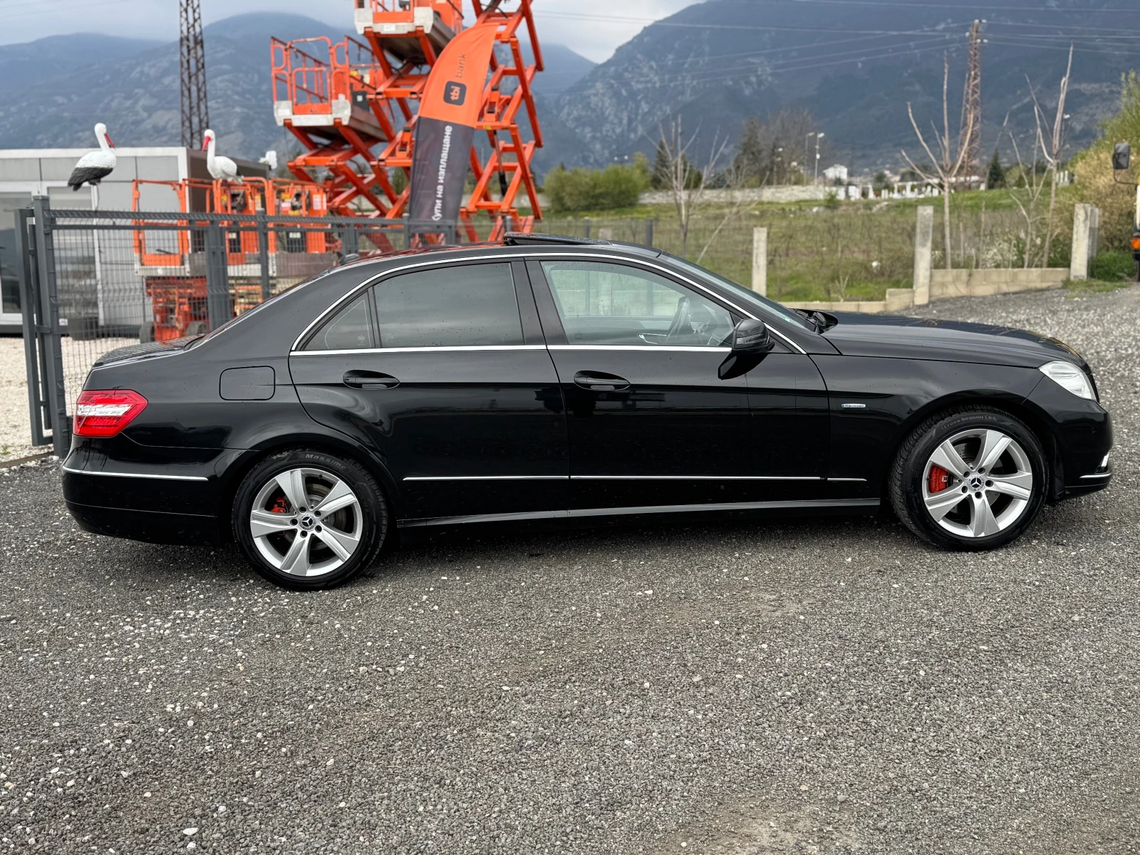 Mercedes-Benz E 350 CDI * Поръчков* , снимка 13 - Автомобили и джипове - 54166400