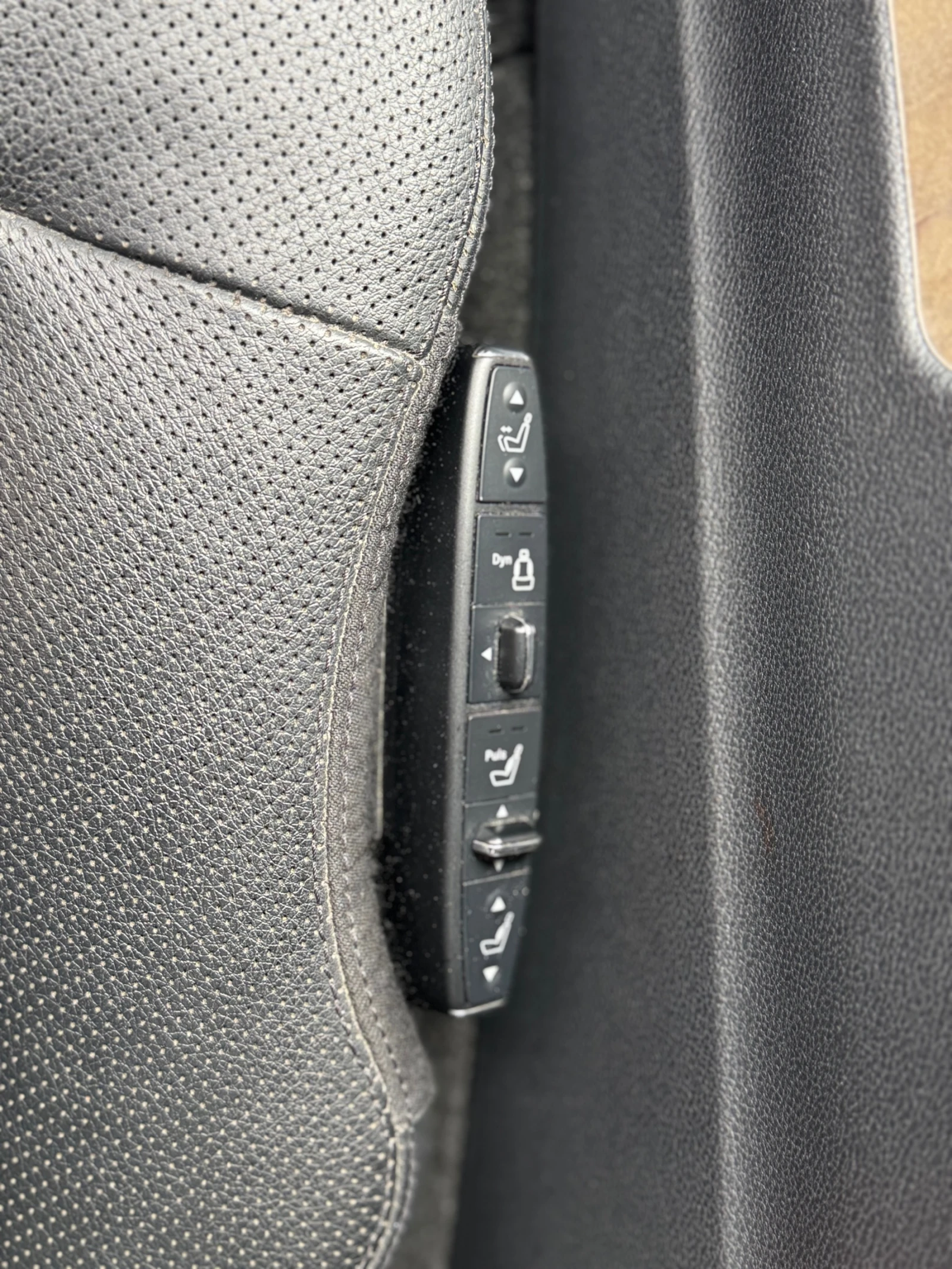 Mercedes-Benz E 350 CDI * Поръчков* , снимка 8 - Автомобили и джипове - 54166400