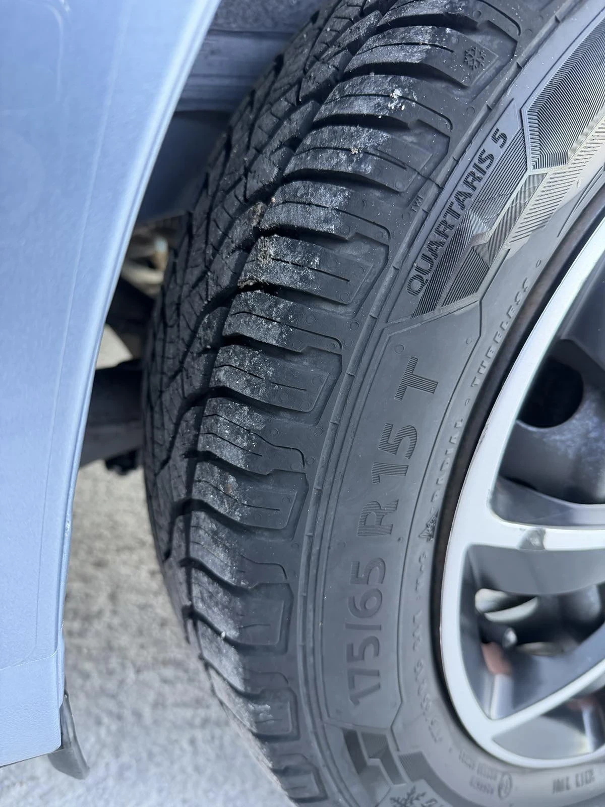 Toyota Yaris 1.33 99hp, снимка 14 - Автомобили и джипове - 55697555
