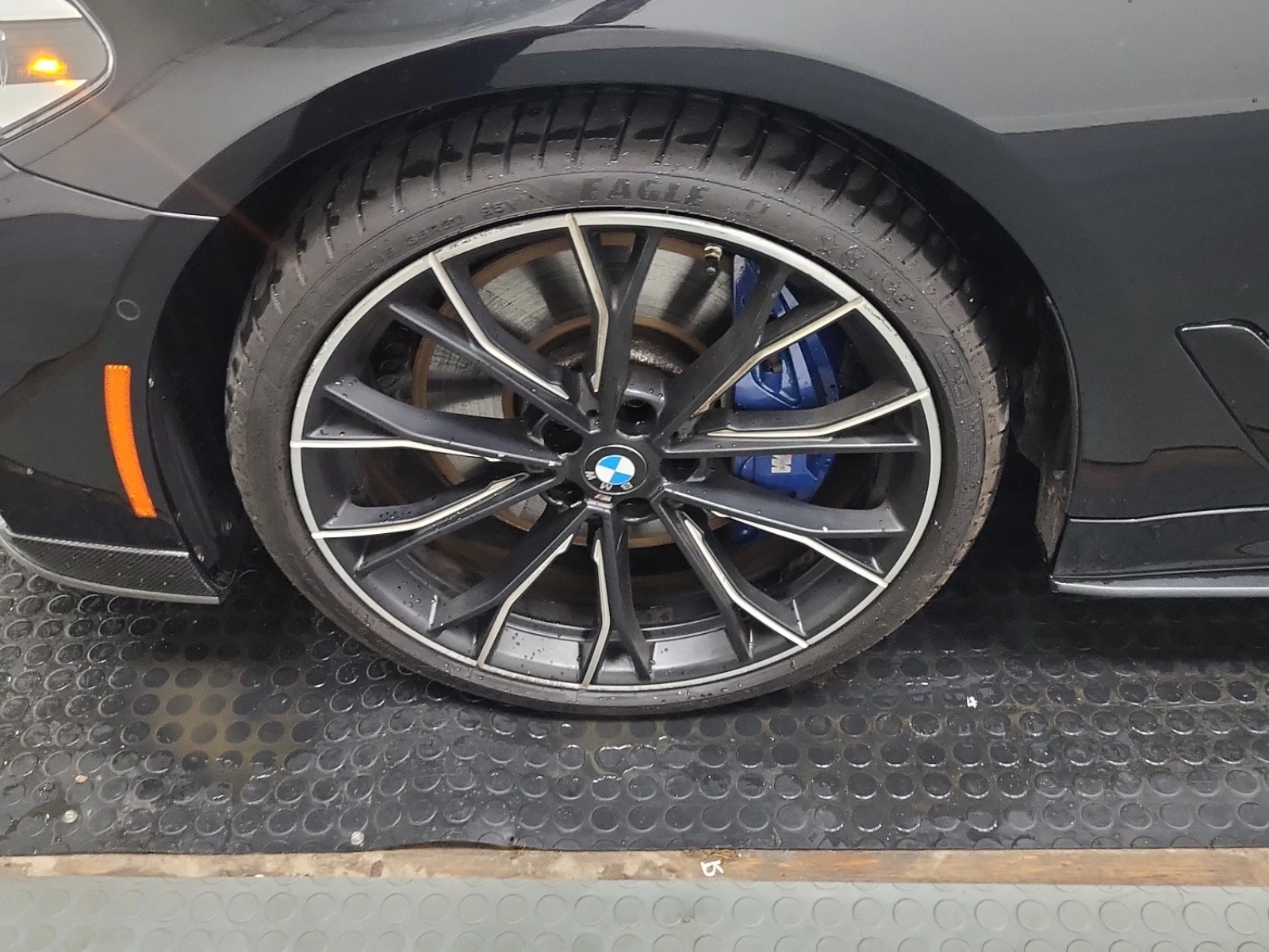 BMW 540 i xDrive/M-Pack/Digital/H&K/HUD/360, снимка 7 - Автомобили и джипове - 54690601