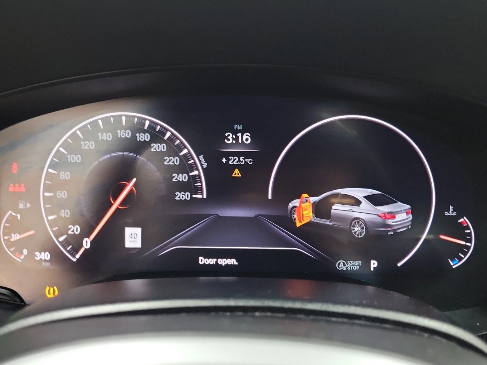 BMW 540 i xDrive/M-Pack/Digital/H&K/HUD/360, снимка 12 - Автомобили и джипове - 54690601