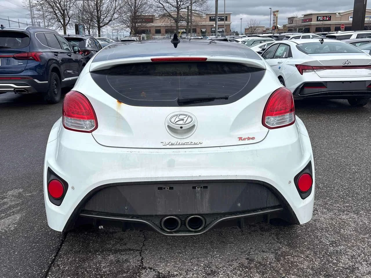 Hyundai Veloster   1.6 Turbo | ПОДГРЕВИ | ПАНОРАМА , снимка 4 - Автомобили и джипове - 54971710