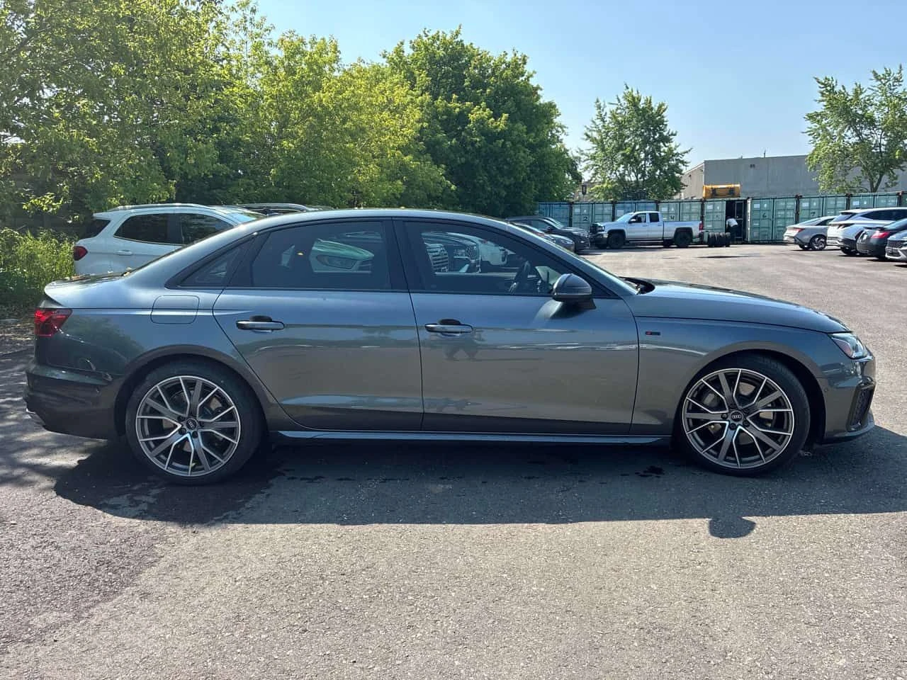 Audi A4 * Technik * CARFAX * ОПЦИЯ ЗА ФИНАНСИРАНЕ , снимка 3 - Автомобили и джипове - 55225374