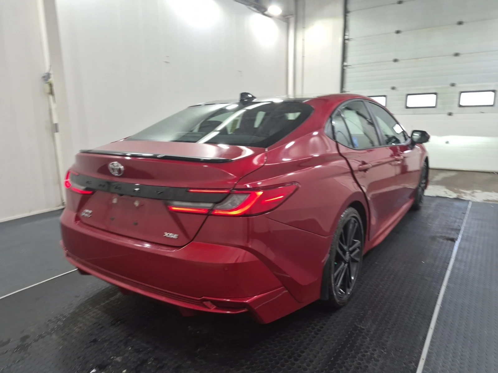 Toyota Camry XSE AWD * HYBRID * ВСИЧКИ ЕКСТРИ * БЕЗ ИНЦИДЕНТИ *, снимка 3 - Автомобили и джипове - 55284107