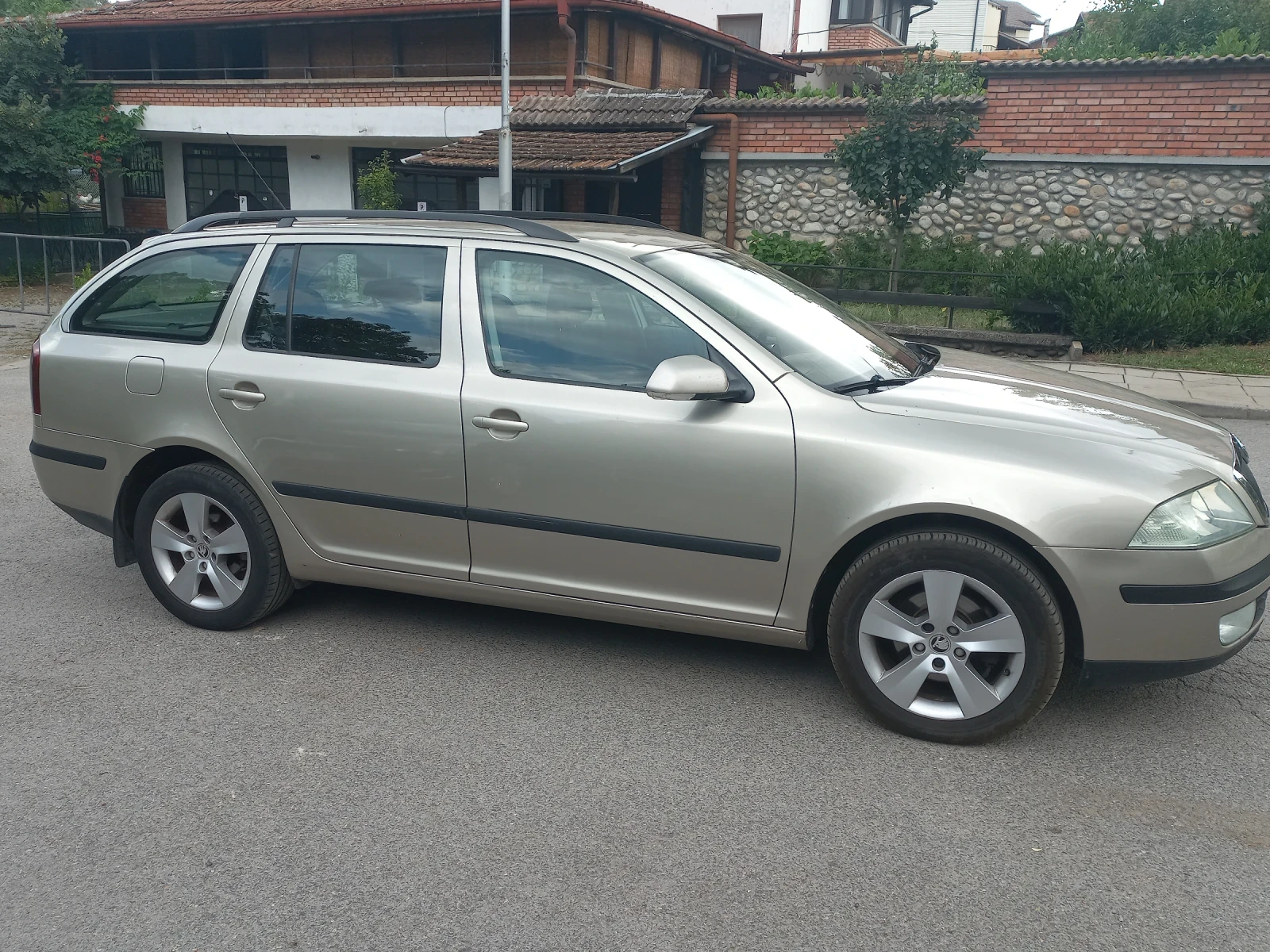 Skoda Octavia Elegance , снимка 3 - Автомобили и джипове - 55838478