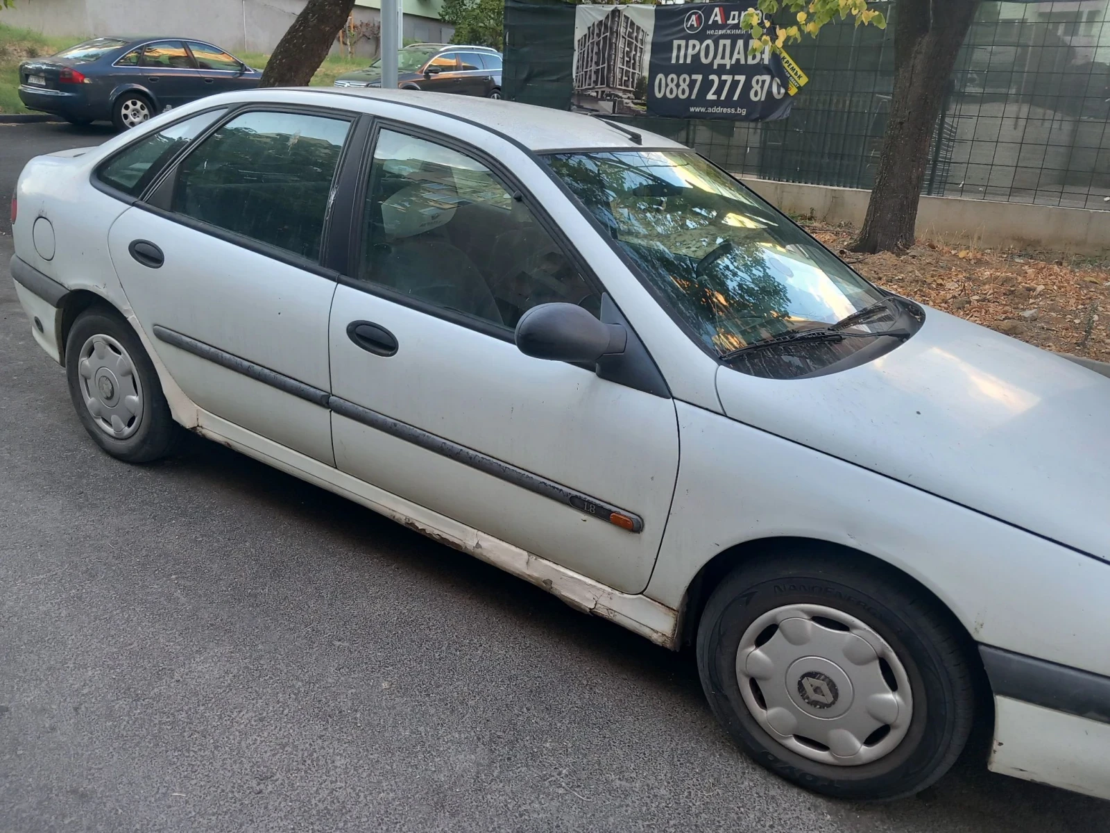 Renault Laguna 1.8. RT, снимка 3 - Автомобили и джипове - 55980794