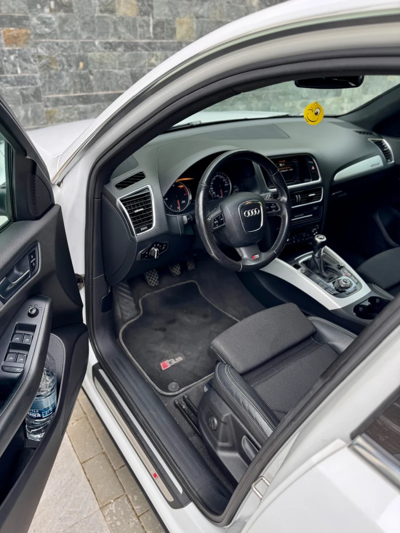 Audi Q5 2.0TDI, S-line, снимка 7 - Автомобили и джипове - 47396076