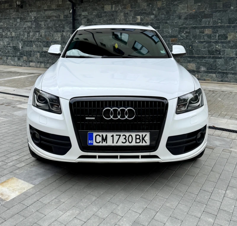 Audi Q5 2.0TDI, S-line, снимка 1 - Автомобили и джипове - 47396076